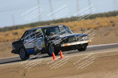 media/Oct-02-2022-24 Hours of Lemons (Sun) [[cb81b089e1]]/915am (I-5)/